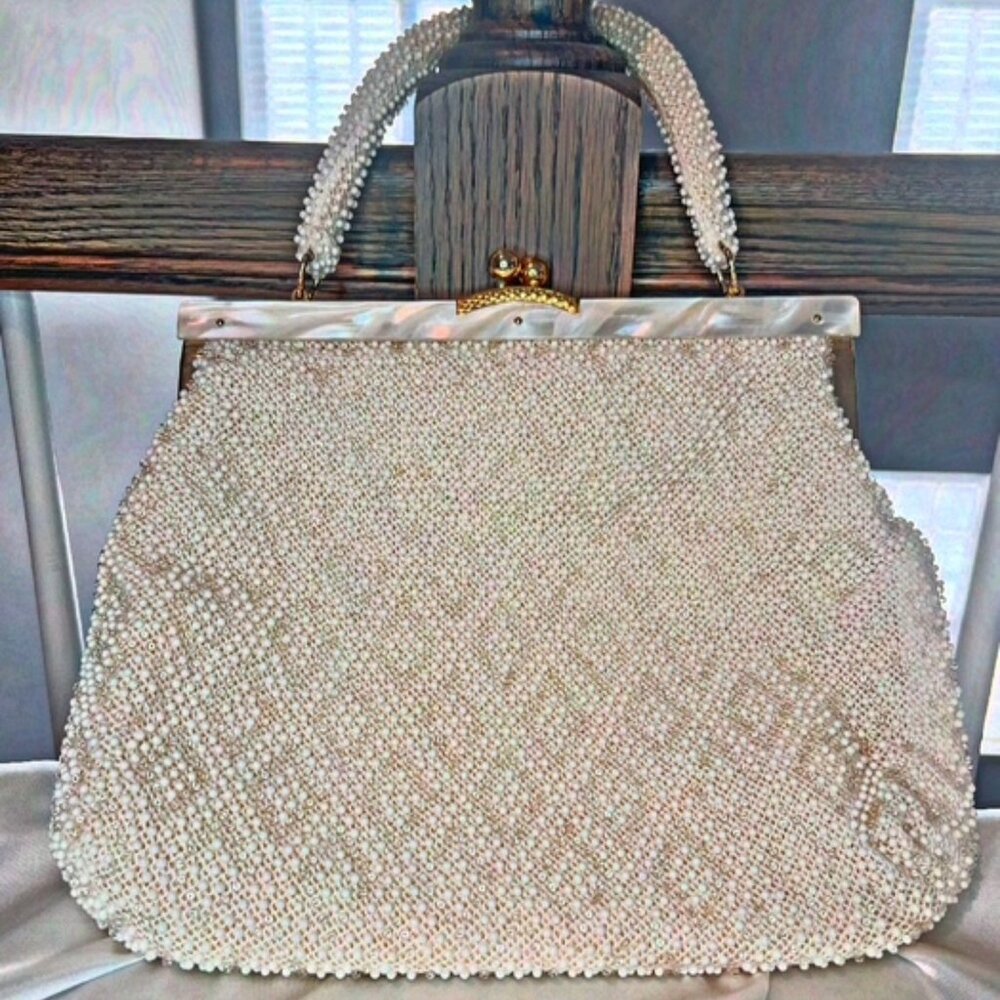 Elegant Pearl Beaded Handbag